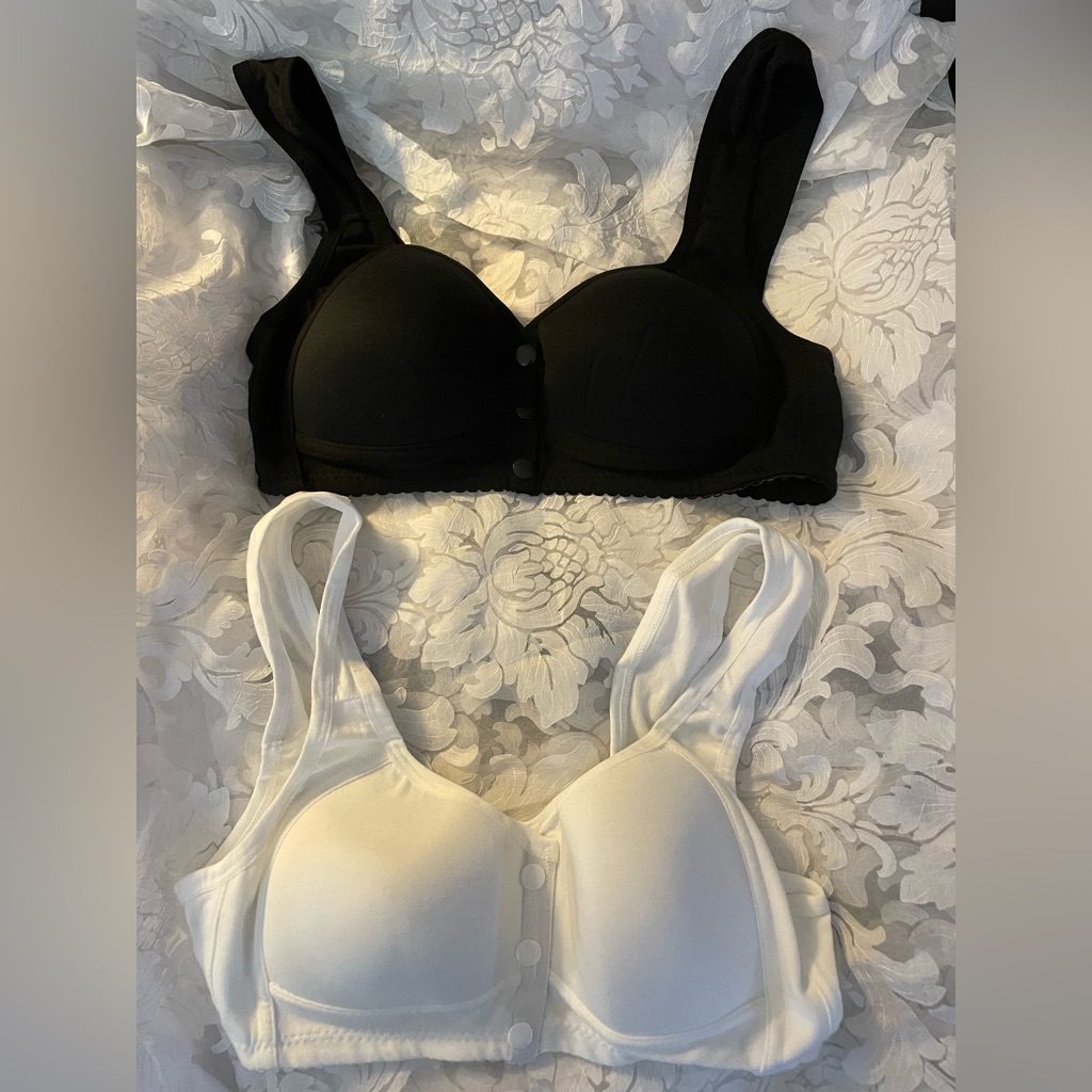 2 No Brand Bras